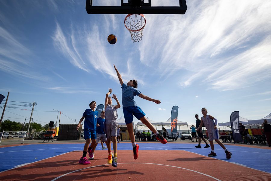Στιγμιότυπο από την 3η ημέρα του Παζαριού Λάρισας
